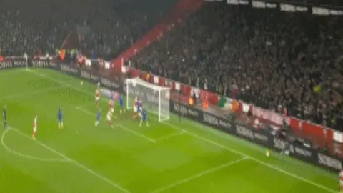 蓉城与三镇首轮首发名单揭晓：5外援对碰4外援，胡荷韬担纲首发，韦世豪替补亮相